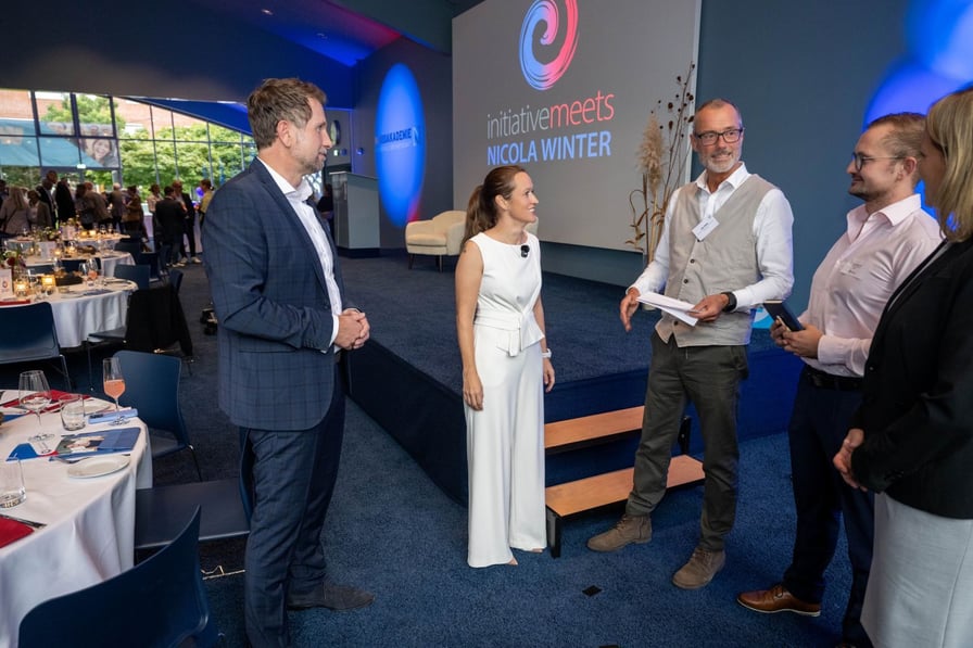 initiativemeets_nicola_winter_2026_2