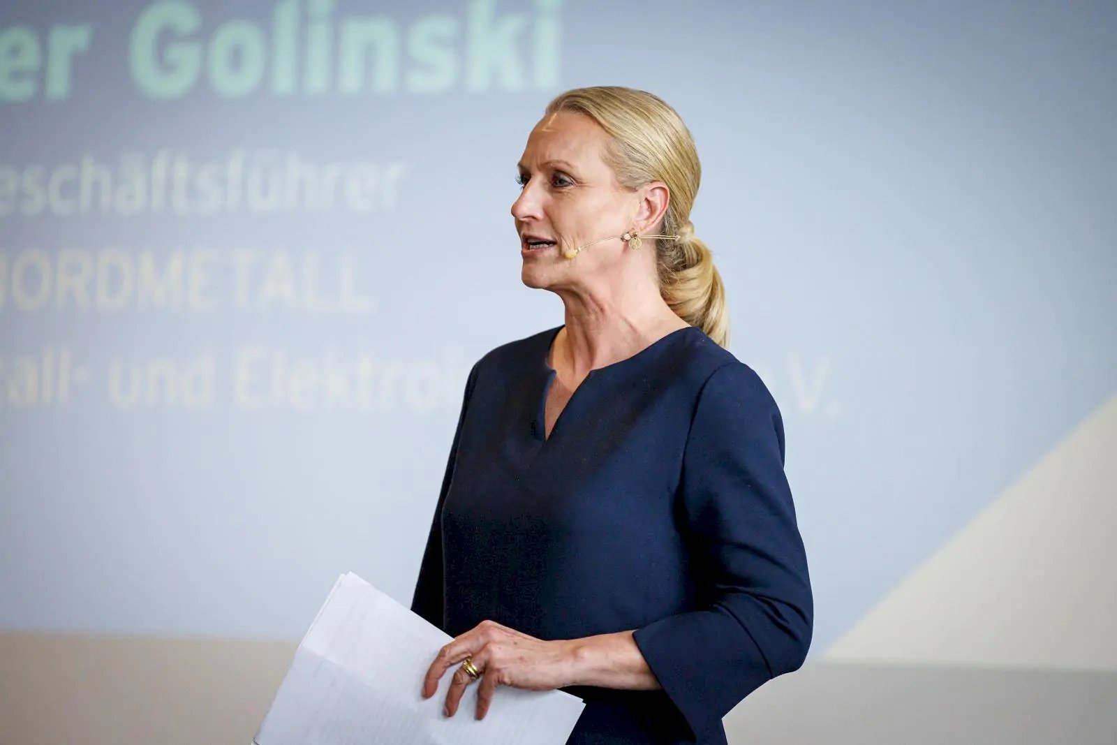 Harriet_Heise_Buehne_Festakt_Nordakademie