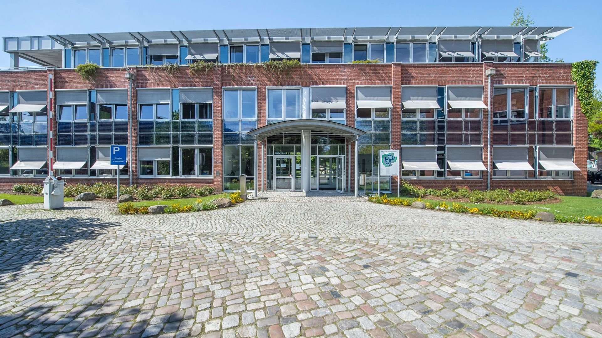 Campus Haupteingang