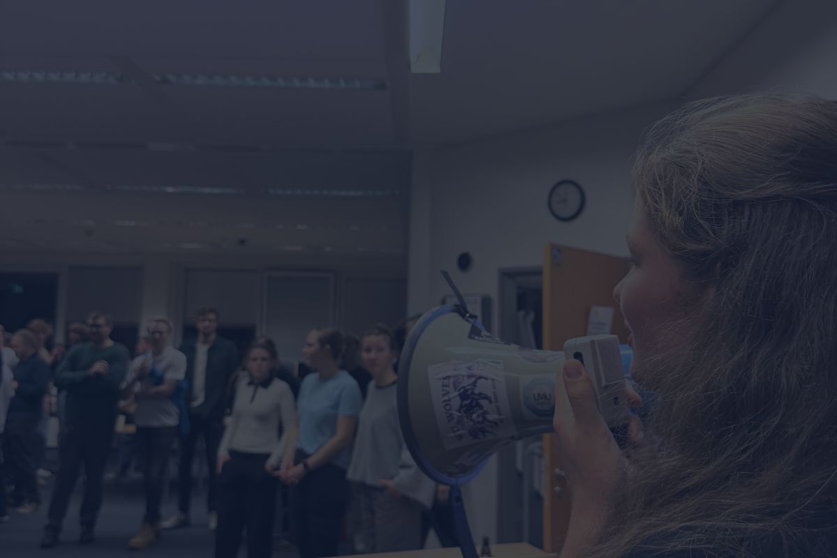 Fachschaft WING - Brückenbauen Q4